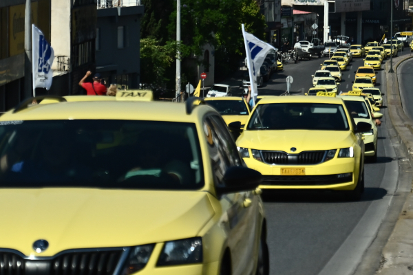 Ταξί: 48ωρη απεργία την Τρίτη 13/1 και την Τετάρτη 14/1 στην Αττική