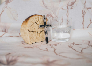 Τι τρώμε τη Μεγάλη Δευτέρα