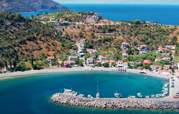 Οι 3 εναλλακτικοί προορισμοί κοντά στην Αθήνα για το τετραήμερο της 28ης Οκτωβρίου