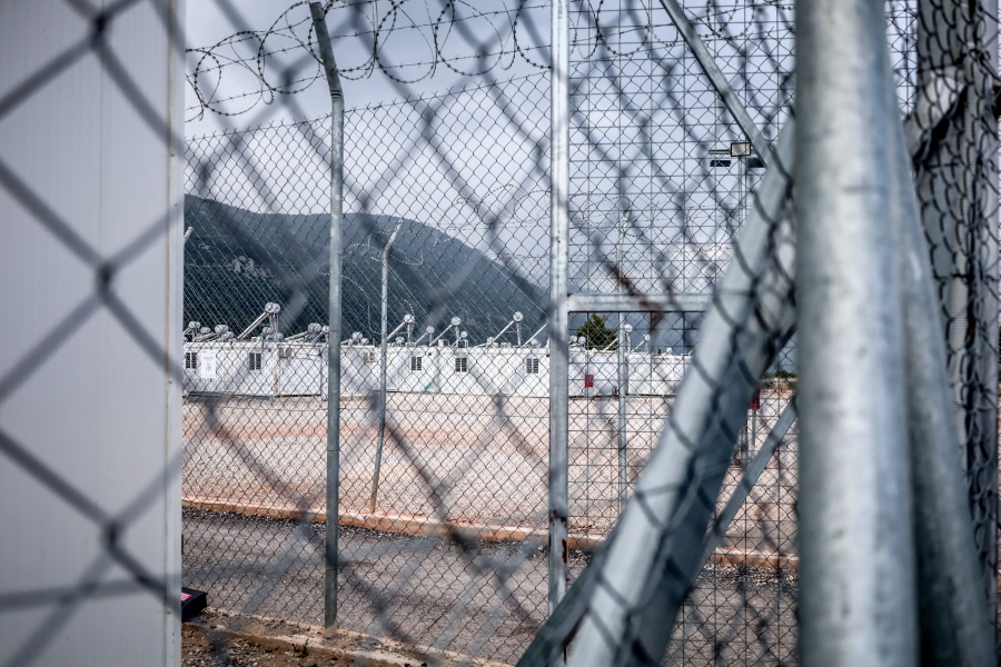 Νομιμοποιούνται για εργασία οι μετανάστες που βρίσκονται στην Ελλάδα από το 2020