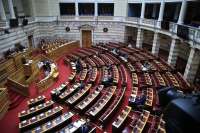 Δημοσκόπηση Metron Analysis: Στο 27,3% η ΝΔ, 2η με 15% η Πλεύση Ελευθερίας - 12,5% για ΠΑΣΟΚ, 6,9% για ΣΥΡΙΖΑ