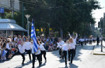 Νέο βίντεο από την «ξεκούρδιστη» παρέλαση στη Νέα Φιλαδέλφεια - Πώς προετοιμάζονταν τα κορίτσια