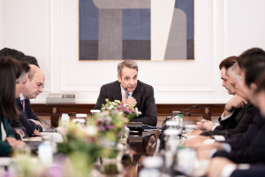 Μητσοτάκης: Τέλη Μαρτίου η απόφαση για τη νέα αύξηση του κατώτατου μισθού
