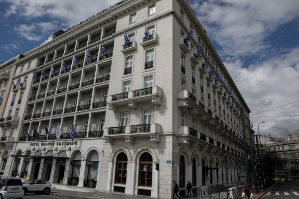 Eορτασμοί 25ης Μαρτίου - Live εικόνα από το Σύνταγμα και τον &#039;Εβρο