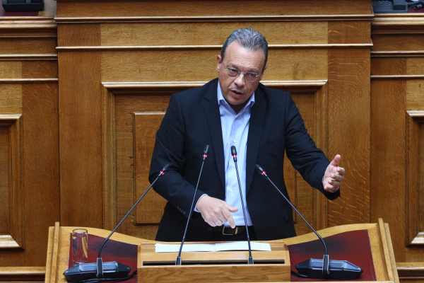 ΣΥΡΙΖΑ-ΠΣ: Ενώ ο πλανήτης καίγεται, ο Μητσοτάκης αποφάσισε να κάψει και τα σκουπίδια για να κερδοσκοπούν λίγοι εργολάβο