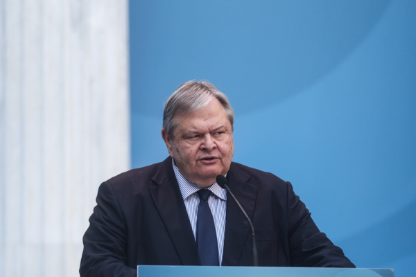 Σκληρή κριτική Βενιζέλου στον Εισαγγελέα του Αρείου Πάγου για τις υποκλοπές