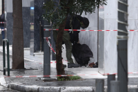 Στα χέρια του ΕΟΔΥ ο ύποπτος φάκελος που εντοπίστηκε στην πρεσβεία της Ρωσίας στο Ψυχικό