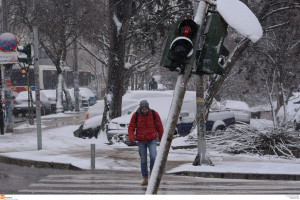 Καιρός: Πρωτοχρονιά με θερμοκρασίες ... πραγματικού χειμώνα - Πιθανή χιονόπτωση και στην Αθήνα