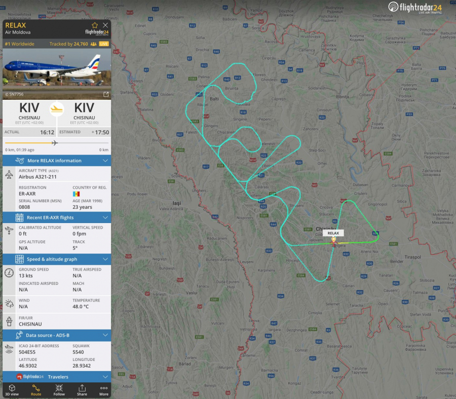 Πιλότος έγραψε στον ουρανό «relax» κοντά στα σύνορα της Ουκρανίας (βίντεο)