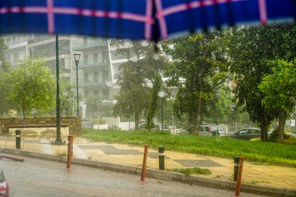 Καιρός τύπου «Π» σήμερα - Πότε πέφτει η θερμοκρασία - Τι λένε Μαρουσάκης, Τσατραφύλλιας και ΕΜΥ