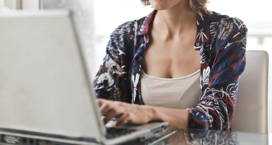 Σύνδρομο καρπιαίου σωλήνα: Τι είναι και πώς θα καταλάβω ότι το έχω