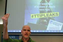 Greenpeace: Κίνδυνος για τα εργασιακά δικαιώματα, το περιβάλλον και την υγεία η TTIP