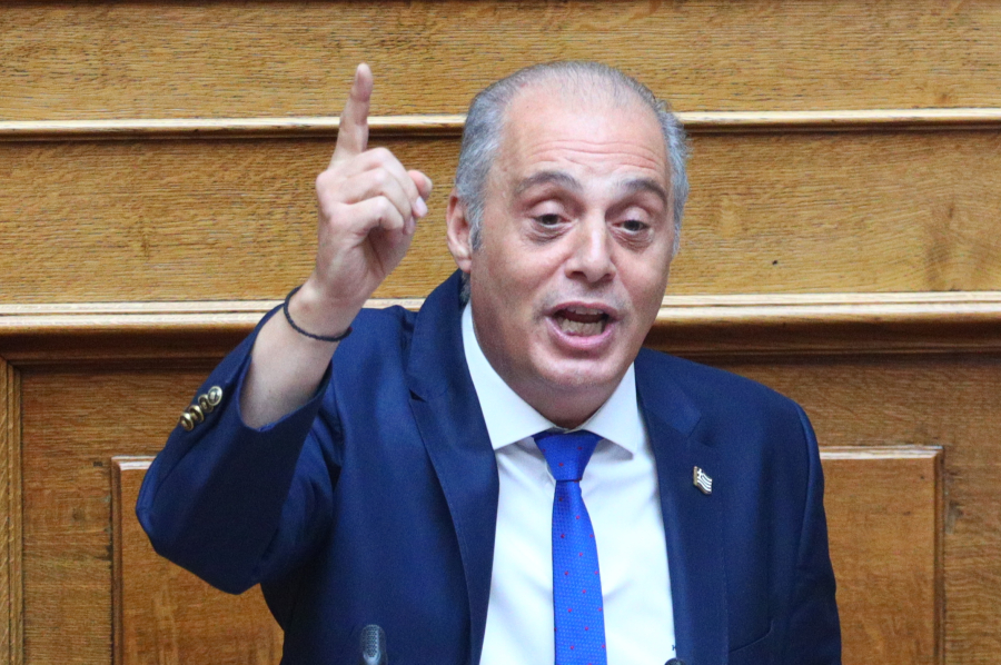 Βελόπουλος καλεί Πούτιν και για τις πυρκαγιές