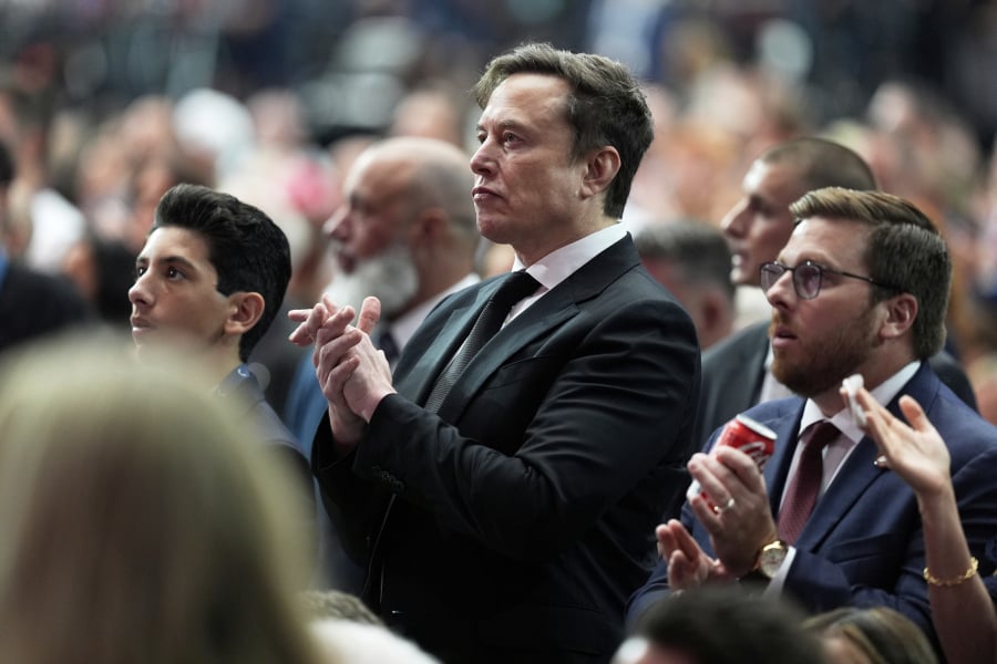 Τι θα μπορούσε να αγοράσει ο Μασκ με 1 τρισεκατομμύριο; H απίστευτη λίστα του CNN