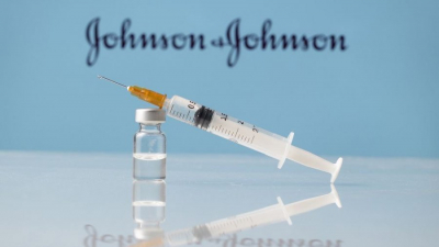 Συναγερμός για το εμβόλιο της Johnson: Ο ΕΜΑ αναγνώρισε νέα παρενέργεια