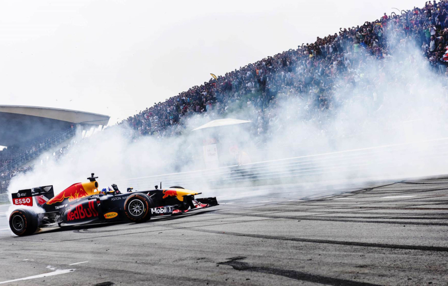 H Formula 1 στον όμιλο ΑΝΤΕΝΝΑ και το 2025