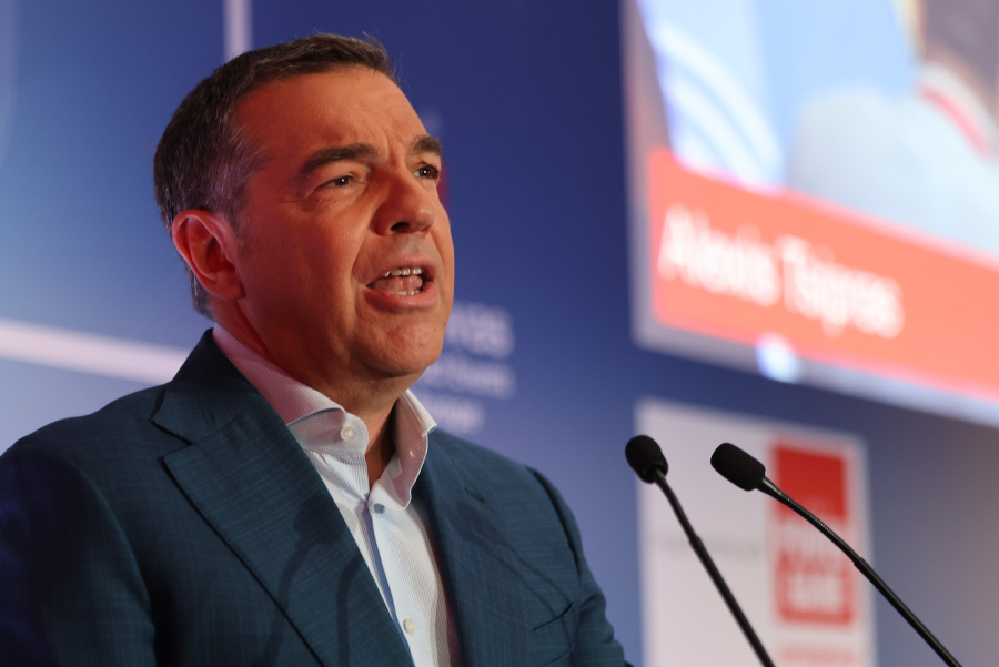 Η συγκίνηση του Αλέξη Τσίπρα όταν αναφέρθηκε στην Αθηνά Παπαχρήστου