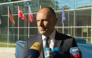 Γεραπετρίτης: Νέο μήνυμα στη Βόρεια Μακεδονία - «Παραβίαση της Συμφωνίας των Πρεσπών να μην χρησιμοποιούν τη συνταγματική ονομασία δημοσίως»