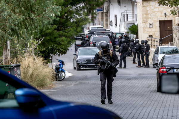 Κρήτη: Καρέ - καρέ πώς έγινε το μακελειό με 2 νεκρούς και 4 τραυματίες - Μαρτυρίες (Εικόνες - Βίντεο)