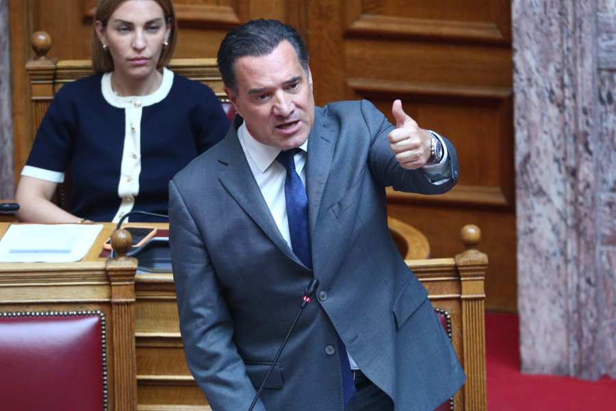 Αλλαγή στάσης από Άδωνι: Πρέπει να γίνει δεκτό το αίτημα Ρούτσι για τοξικολογικές εξετάσεις