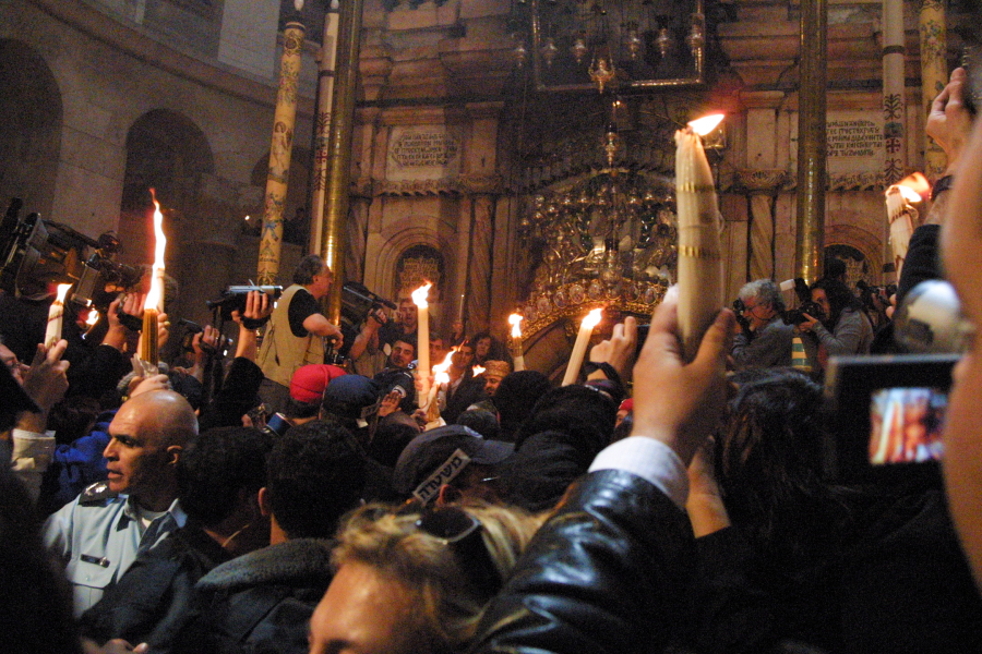 Δείτε LIVE την τελετή Αφής του Αγίου Φωτός στα Ιεροσόλυμα - Πότε αναμένεται η άφιξή του στην Ελλάδα