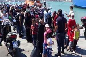 Περισσότερα δρομολόγια «εξόδου» για τους πρόσφυγες, ζητάει ο Δήμαρχος Χίου