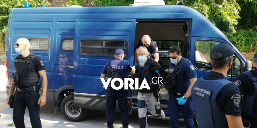 Επίθεση με τσεκούρι: Συγκλονίζουν οι καταθέσεις των υπαλλήλων της ΔΟΥ Κοζάνης, αμετανόητος ο δράστης (βίντεο)