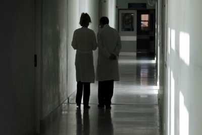 Υγειονομικοί έλεγχοι σε ιδιωτικές κλινικές και θεραπευτήρια της Αθήνας