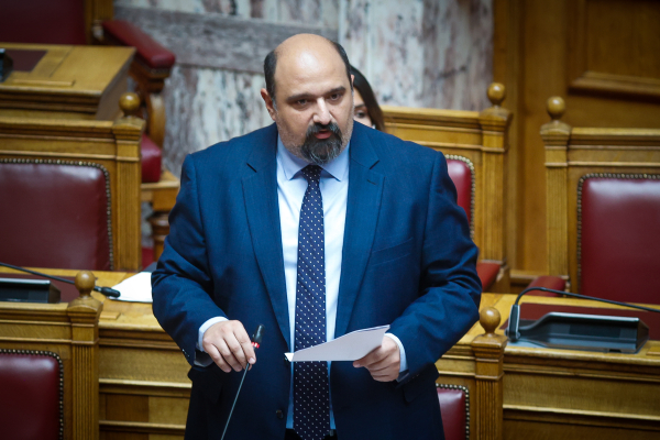 «Κόλαφος» για τον Χρήστο Τριαντόπουλο το βούλευμα που τον στέλνει στο Ειδικό Δικαστήριο