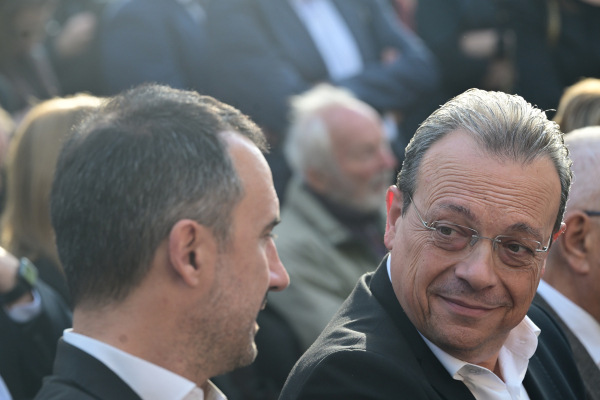 Θα συμμετάσχουν ΣΥΡΙΖΑ και Νέα Αριστερά στα... τραπέζια του ΠΑΣΟΚ;