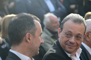 Θα συμμετάσχουν ΣΥΡΙΖΑ και Νέα Αριστερά στα... τραπέζια του ΠΑΣΟΚ;