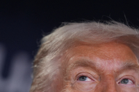 The Atlantic για την Αμερική του Τραμπ: «Ναι, είναι φασισμός»