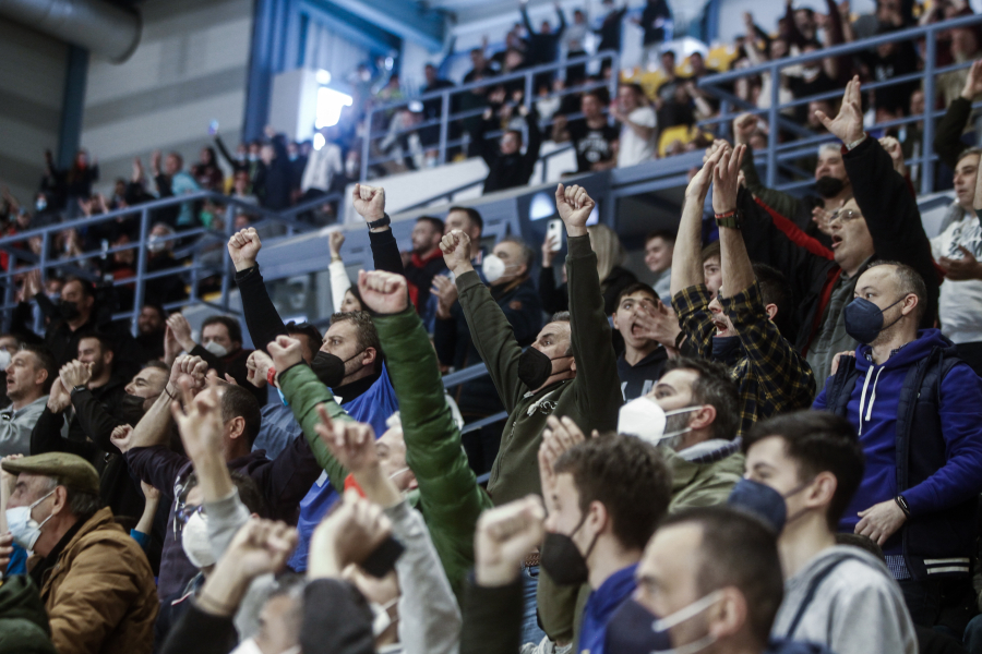 Ποιοι πέφτουν στα «μαλακά» με τις νέες ποινές για την αντιμετώπιση της αθλητικής βίας