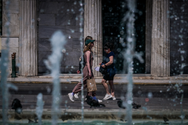 Καιρός: Έρχεται το πρώτο μεγάλο κύμα ζέστης του καλοκαιριού - 40άρια και μελτέμια προ των πυλών
