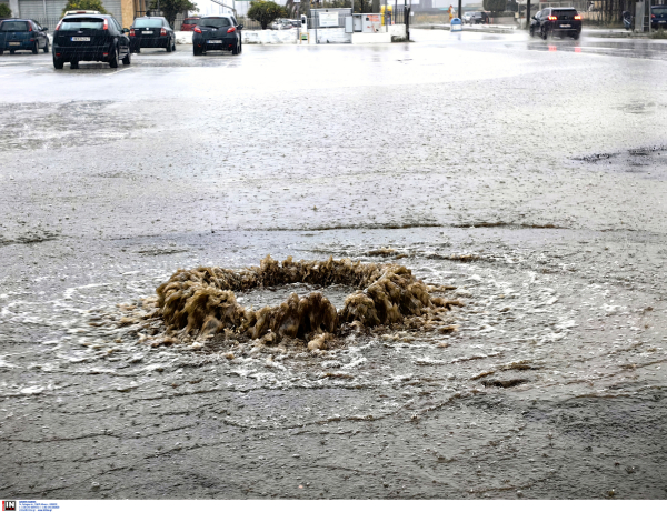 Αγριεύει η κακοκαιρία - Οι περιοχές σε συναγερμό για καταιγίδες και πλημμύρες