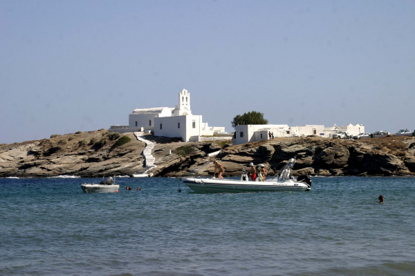 Καλοκαίρι 2022: Πού ψάχνουν να πάνε διακοπές οι Έλληνες και δεν θα πέφτει... καρφίτσα