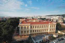 Την απαλλαγή της διεύθυνσης του «Παπάφειου» προτείνει ο Εισαγγελέας