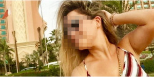 Eπίθεση με βιτριόλι: H κάμερα στην Ακαδημίας μπορεί να αποκαλύψει την ταυτότητα της «μαυροφορεμένης» (video)