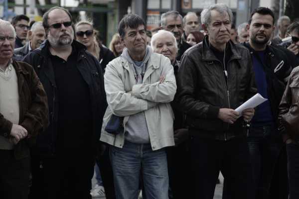 Ασφαλιστικό: Περικοπές εως 30% στις κύριες συντάξεις ζητούν οι θεσμοί
