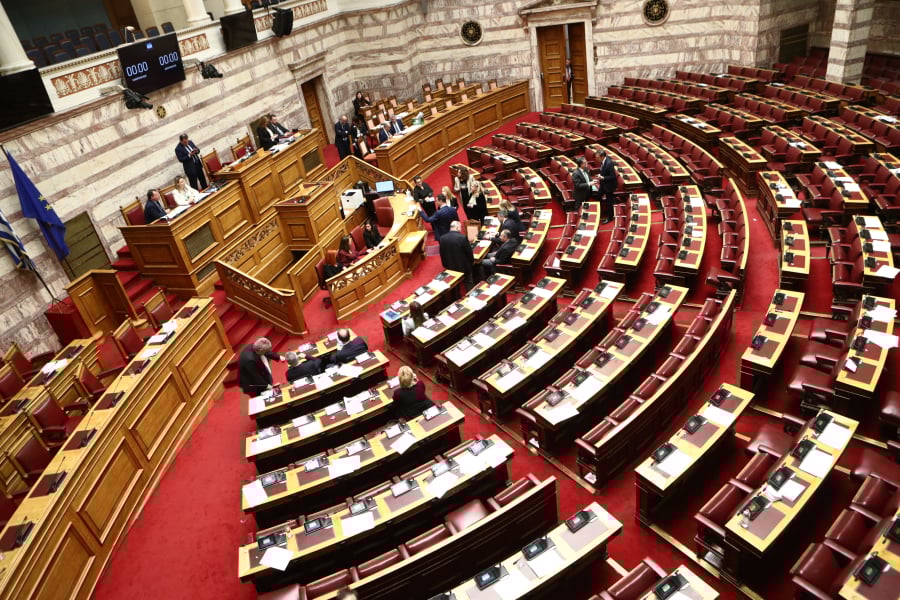Η Ομάδα Αλήθειας στη Βουλή