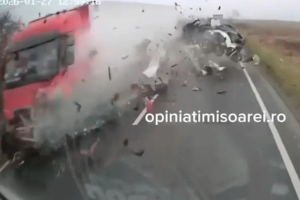 Ρουμανία: Η σοκαριστική στιγμή της σύγκρουσης του βαν με τους οπαδούς του ΠΑΟΚ (Βίντεο)