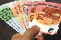 ΟΠΕΚΑ: Αναλυτικά όλα τα επιδόματα που καταβάλλονται την Παρασκευή 29/5