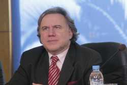 Κατρούγκαλος: Ευτυχής που το ασφαλιστικό γράφτηκε εδώ και δεν ήρθε μεταφρασμένο