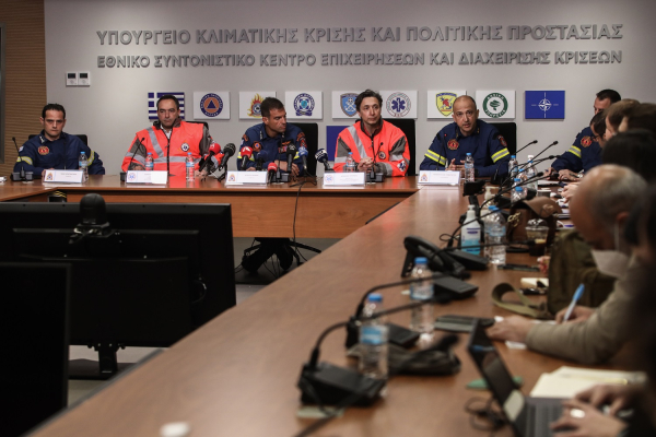 Σεισμός Τουρκία: «Ήμασταν οι πρώτοι που φτάσαμε στο σημείο», συγκλονίζουν τα όσα αναφέρουν οι άνδρες της ΕΜΑΚ και του ΕΚΑΒ