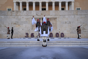 Άγνωστος Στρατιώτης - Τροπολογία: Μπαίνει ιδιωτική εταιρεία