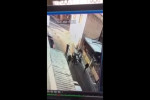 Μενίδι: Προσπάθησε να δικαιολογήσει την πράξη του ο αστυνομικός που χτύπησε ανήλικο