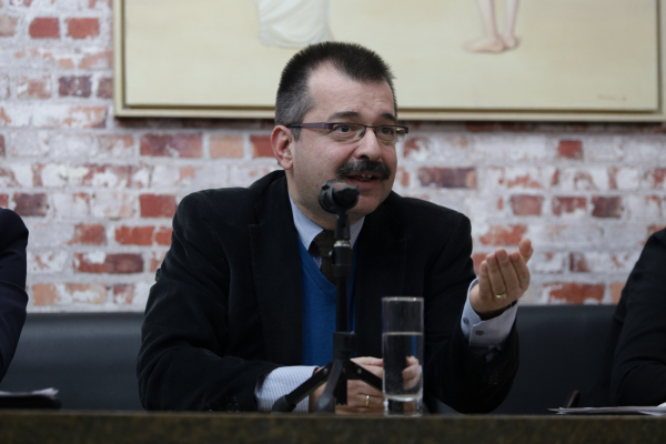 Σωτήρης Ρούσσος στο Dnews: Ο χαρακτήρας της σύγκρουσης στη Μέση Ανατολή