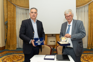 ΕΕΕΠ: Μνημόνιο συνεργασίας με την Αρχή Παιγνίων και Εποπτείας Καζίνου Κύπρου