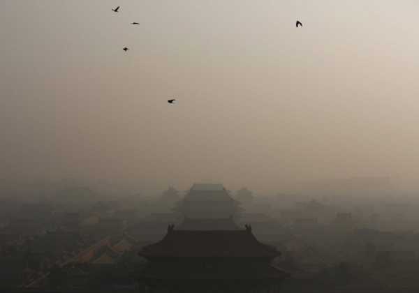 Η ατμοσφαιρική ρύπανση κρατά κλειστά τα σχολεία της Κίνας