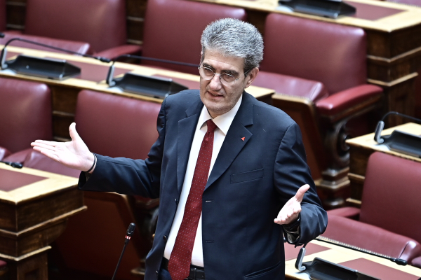 Γιαννούλης κατά Τσίπρα: «Η στάση του δεν συμβάλει στην πολιτική αναγκαιότητα που έχει η χώρα - Κανείς μόνος του δεν μπορεί»